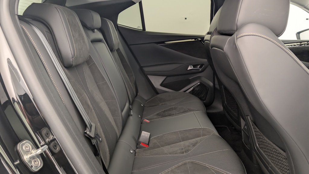 Ds DS4 Hybride 145 e-DCT6 Etoile – Alcantara