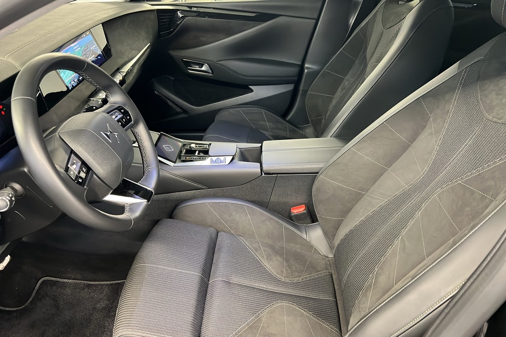 Ds DS4 Hybride 145 e-DCT6 Etoile – Alcantara