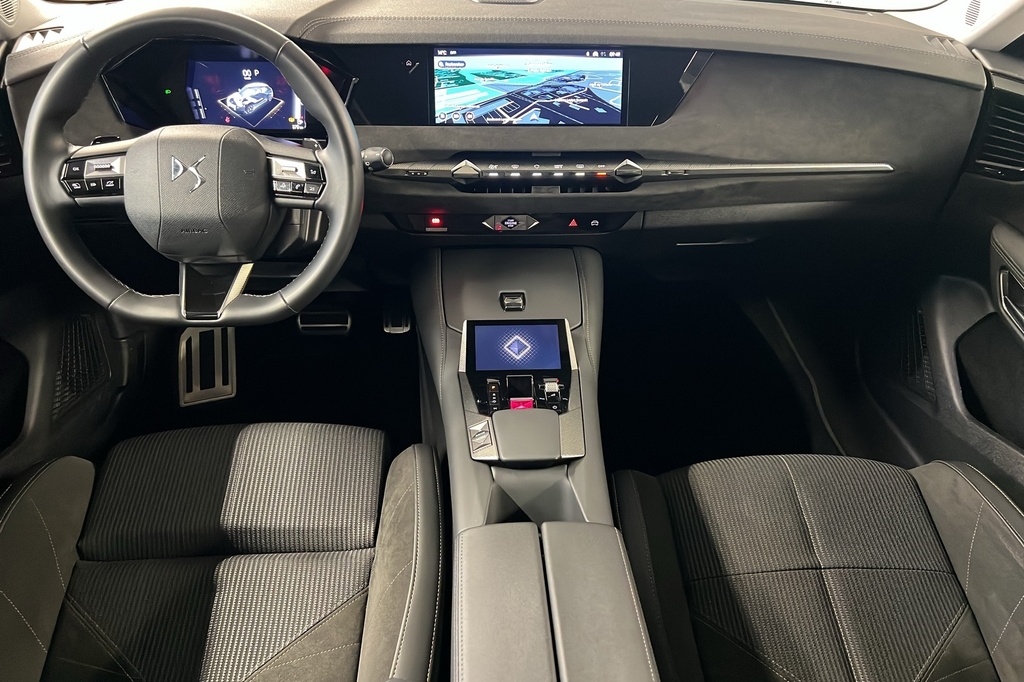 Ds DS4 Hybride 145 e-DCT6 Etoile – Alcantara