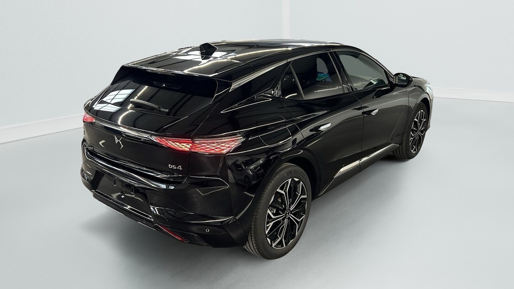 Ds DS4 Hybride 145 e-DCT6 Etoile – Alcantara