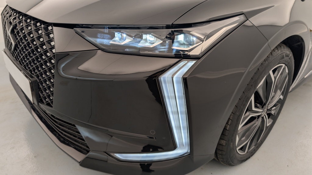 Ds DS4 Hybride 145 e-DCT6 Etoile – Alcantara