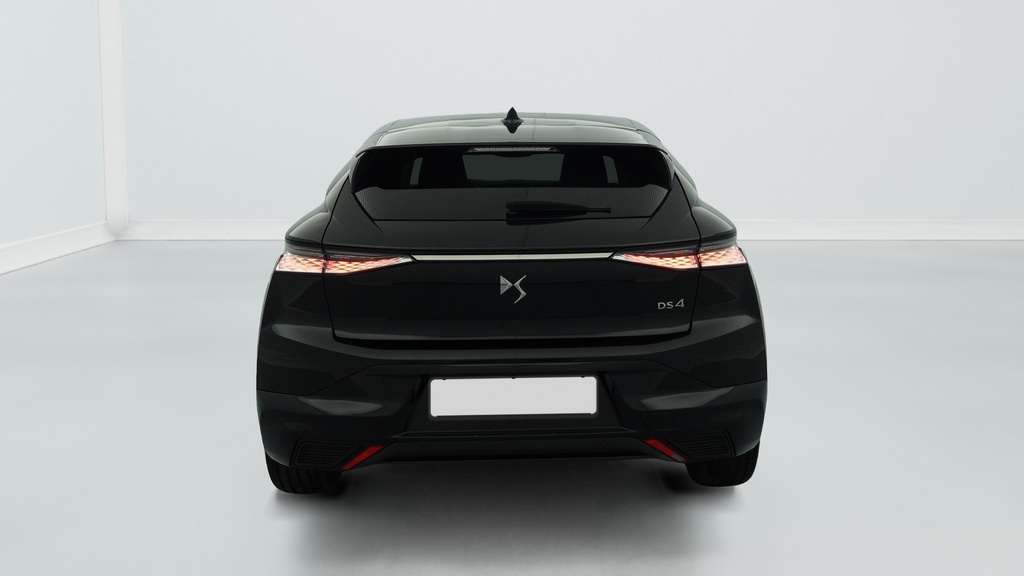 Ds DS4 Hybride 145 e-DCT6 Etoile – Alcantara