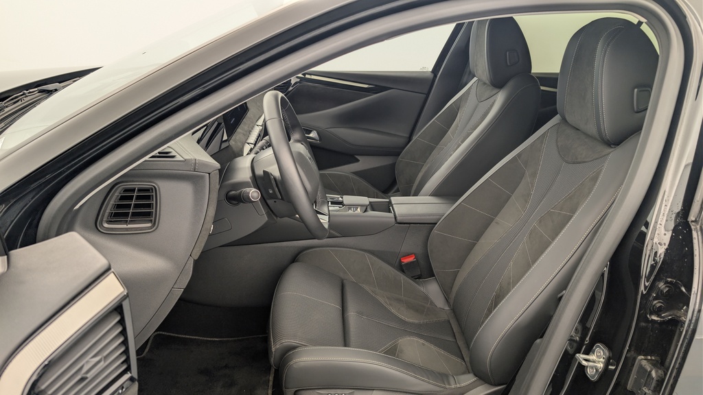 Ds DS4 Hybride 145 e-DCT6 Etoile – Alcantara