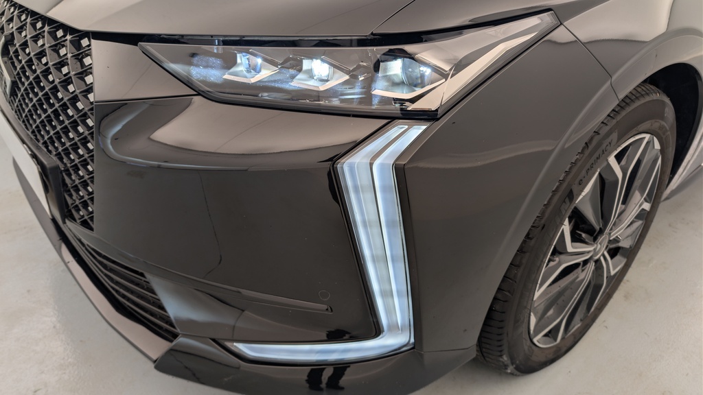 Ds DS4 Hybride 145 e-DCT6 Etoile – Alcantara