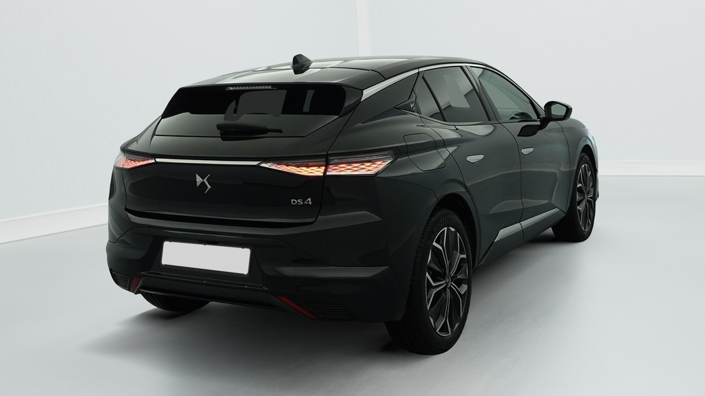 Ds DS4 Hybride 145 e-DCT6 Etoile – Alcantara