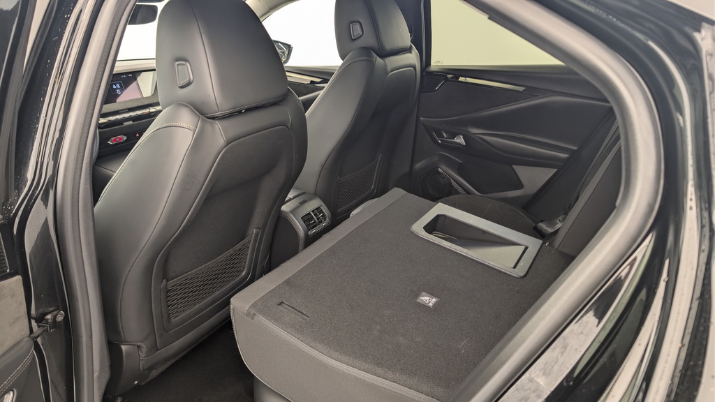 Ds DS4 Hybride 145 e-DCT6 Etoile – Alcantara