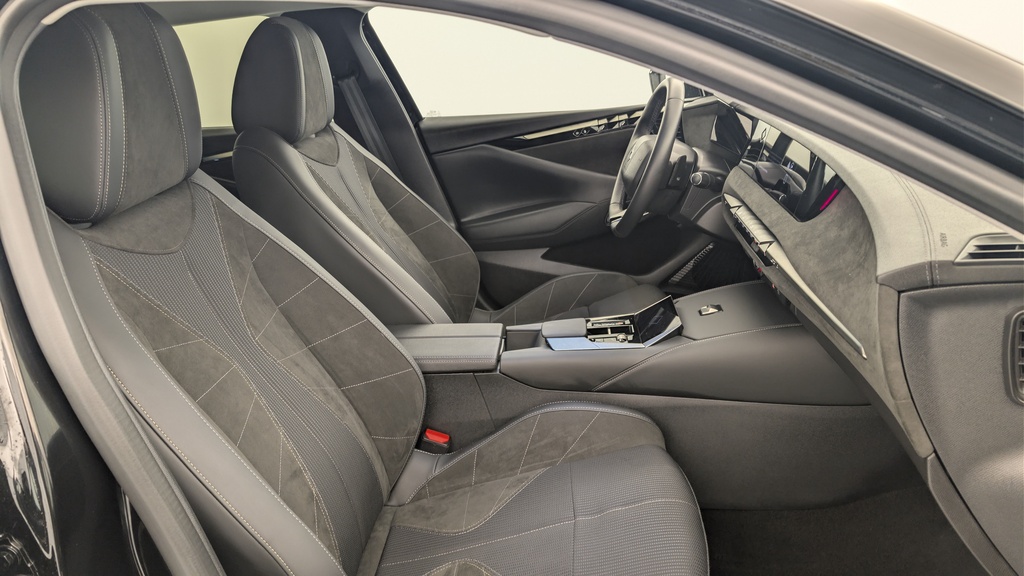 Ds DS4 Hybride 145 e-DCT6 Etoile – Alcantara