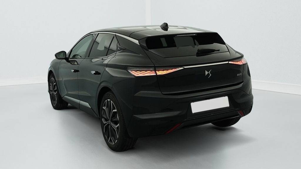 Ds DS4 Hybride 145 e-DCT6 Etoile – Alcantara