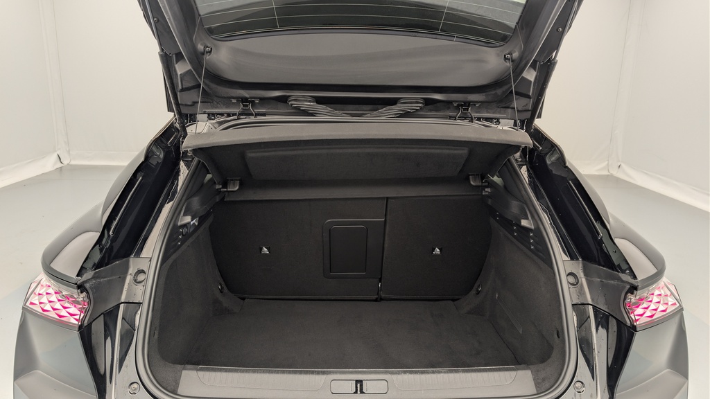 Ds DS4 Hybride 145 e-DCT6 Etoile – Alcantara
