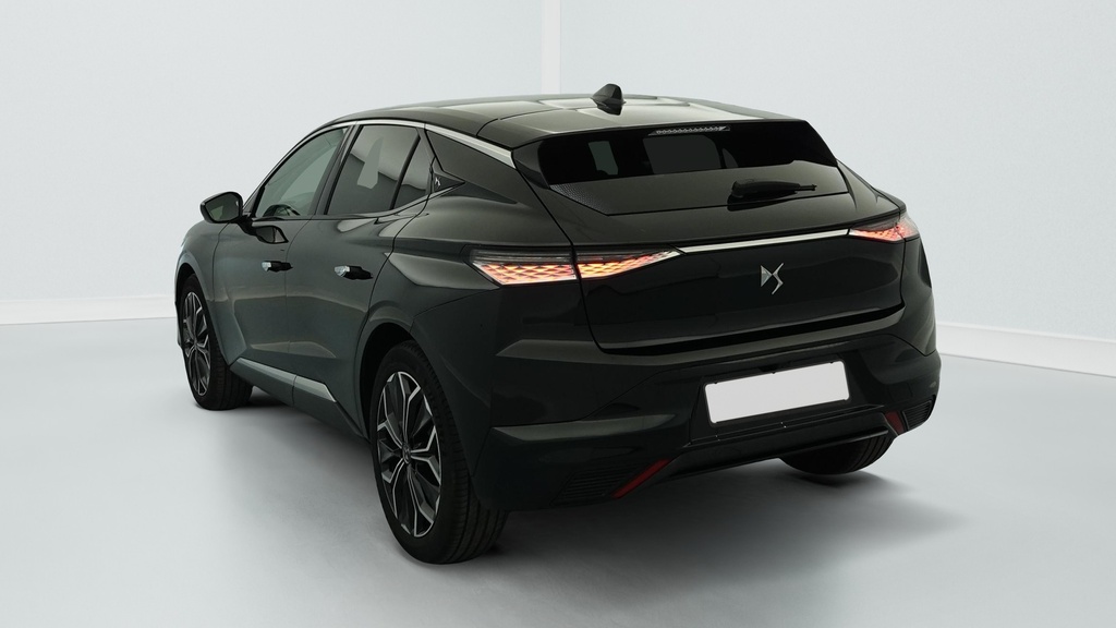 Ds DS4 Hybride 145 e-DCT6 Etoile – Alcantara