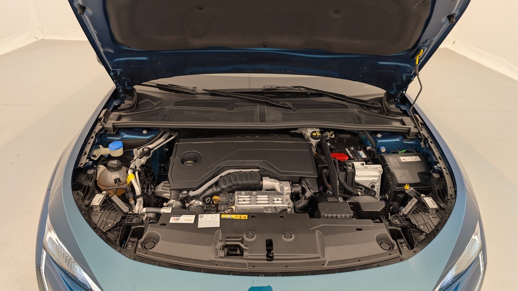 Peugeot 408 Hybrid 145 e-DCS6 Allure