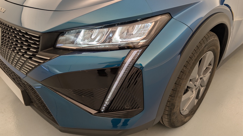 Peugeot 408 Hybrid 145 e-DCS6 Allure
