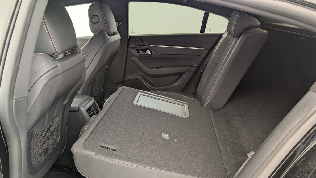 Peugeot 508 Hybrid 180 e-EAT8 Allure