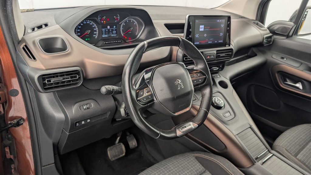 Peugeot Rifter Standard BlueHDi 130 S&S EAT8 GT Line