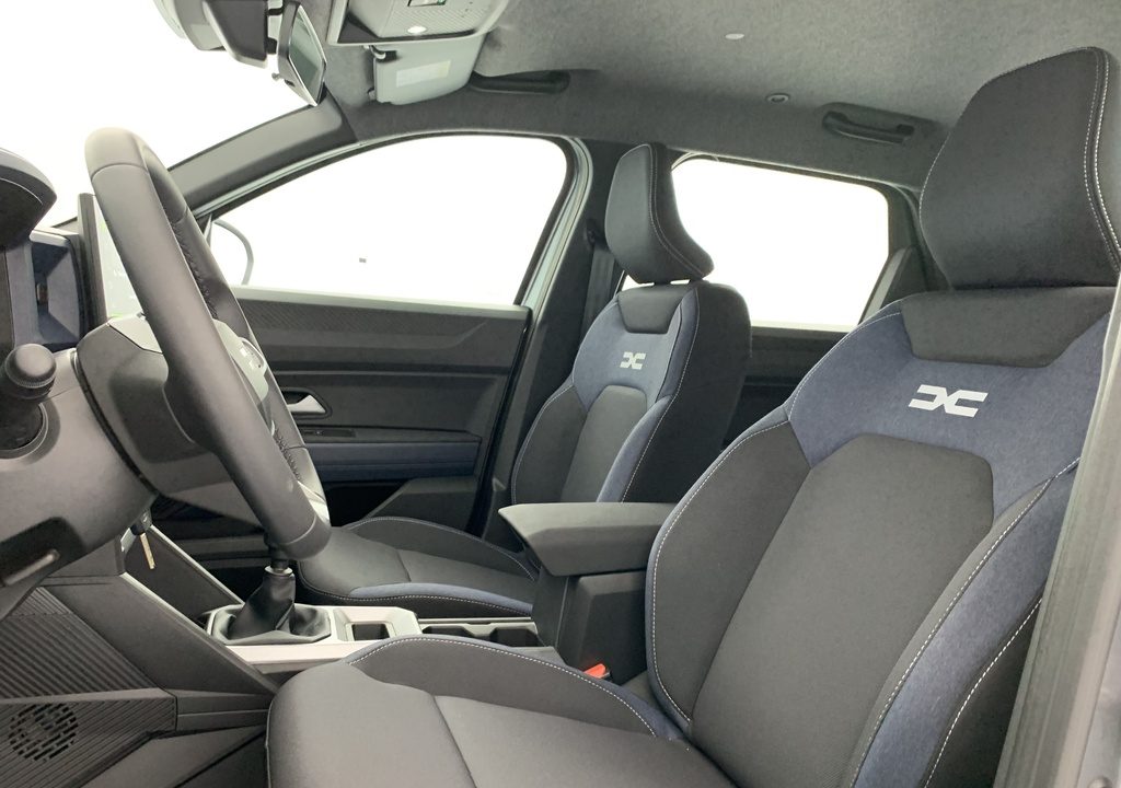 Dacia BIGSTER Mild Hybrid 140 Expression