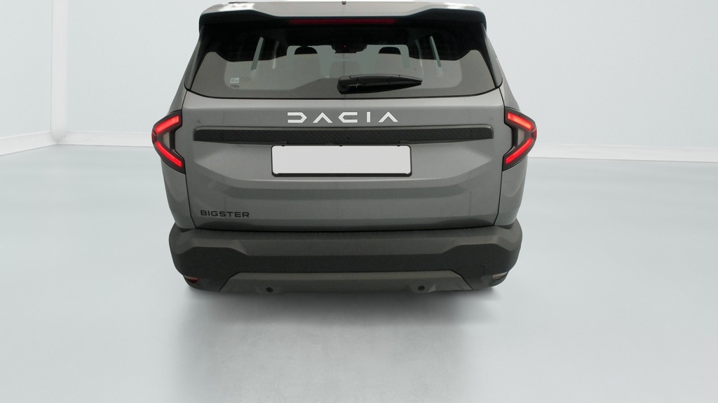 Dacia BIGSTER Mild Hybrid 140 Expression
