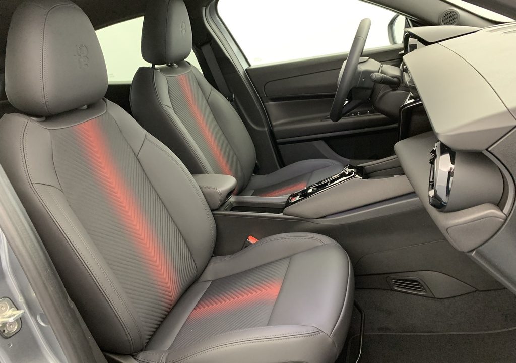 Alfa romeo Junior 1.2 Ibrida 145 ch e-DCT6 Ti