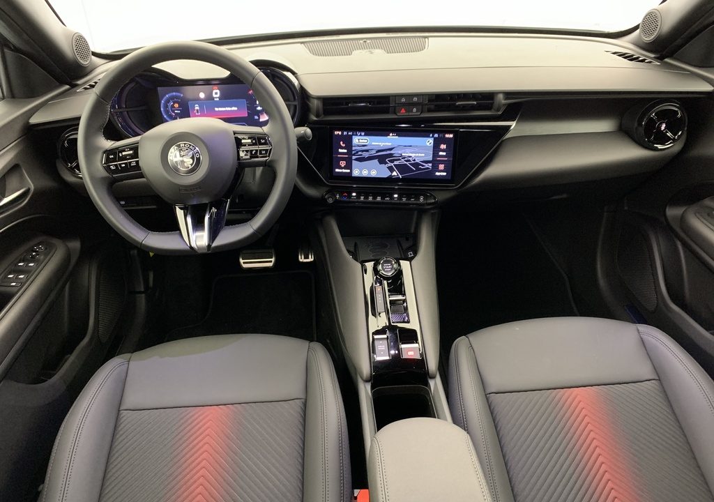 Alfa romeo Junior 1.2 Ibrida 145 ch e-DCT6 Ti
