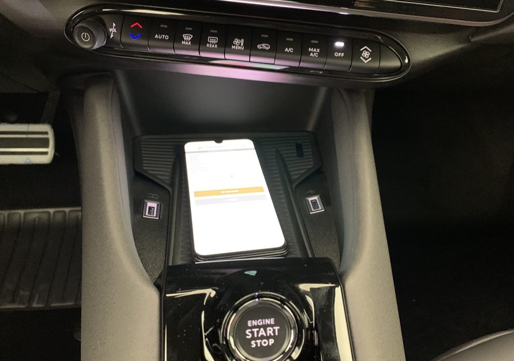 Alfa romeo Junior 1.2 Ibrida 145 ch e-DCT6 Ti