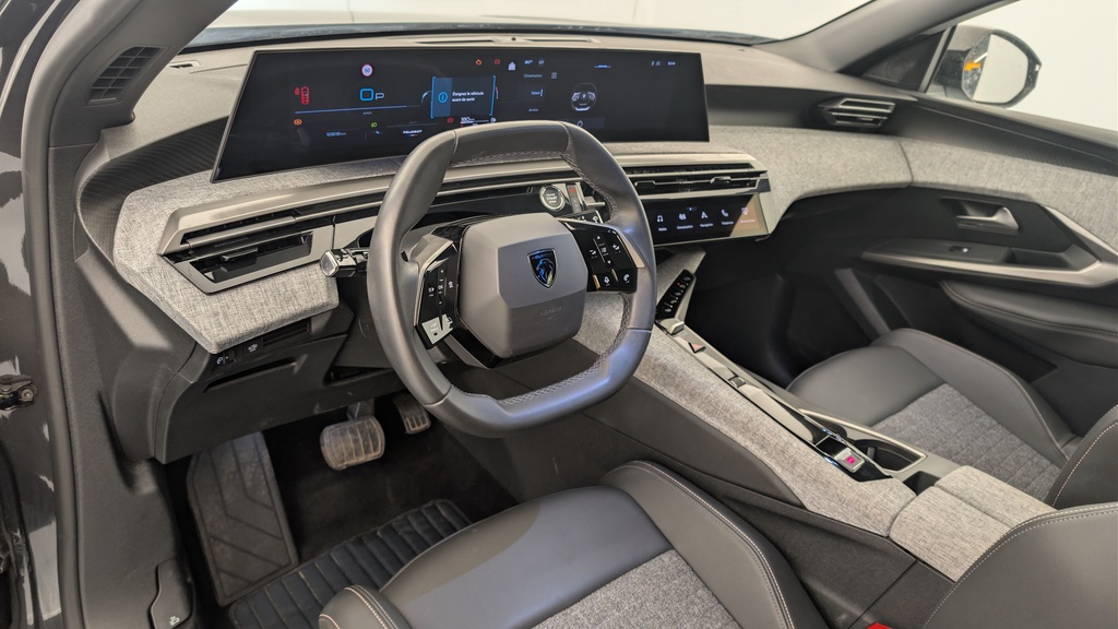 Peugeot 5008 Hybrid 136 e-DCS6 Allure