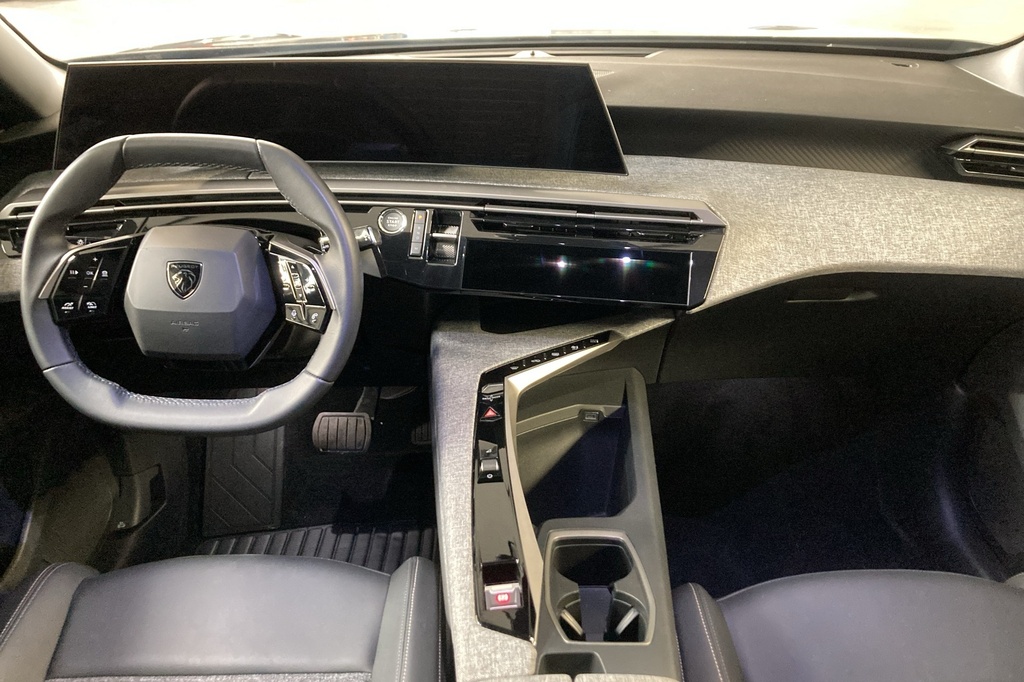 Peugeot 5008 Hybrid 136 e-DCS6 Allure
