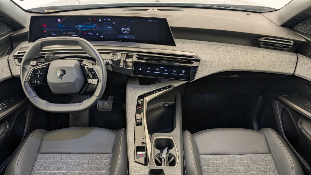 Peugeot 5008 HYBRID 145 CH E-DCS6 ALLURE