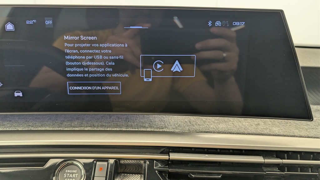 Peugeot 5008 HYBRID 145 CH E-DCS6 ALLURE