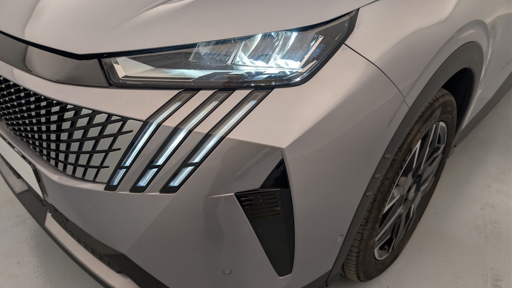 Peugeot 5008 HYBRID 145 CH E-DCS6 ALLURE
