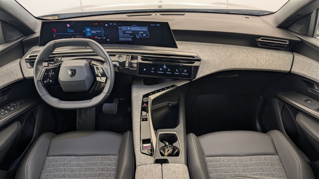 Peugeot 5008 HYBRID 145 CH E-DCS6 ALLURE