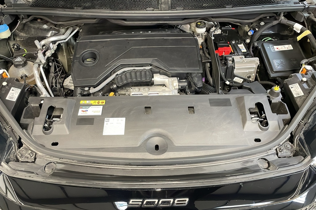 Peugeot 5008 HYBRID 145 CH E-DCS6 ALLURE