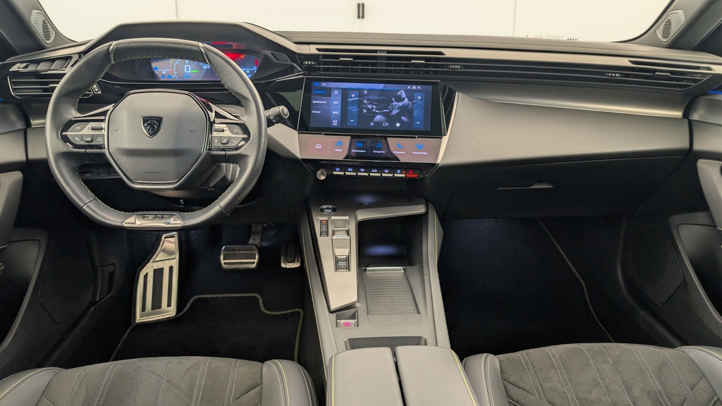 Peugeot 308 SW PHEV 225 e-EAT8 GT