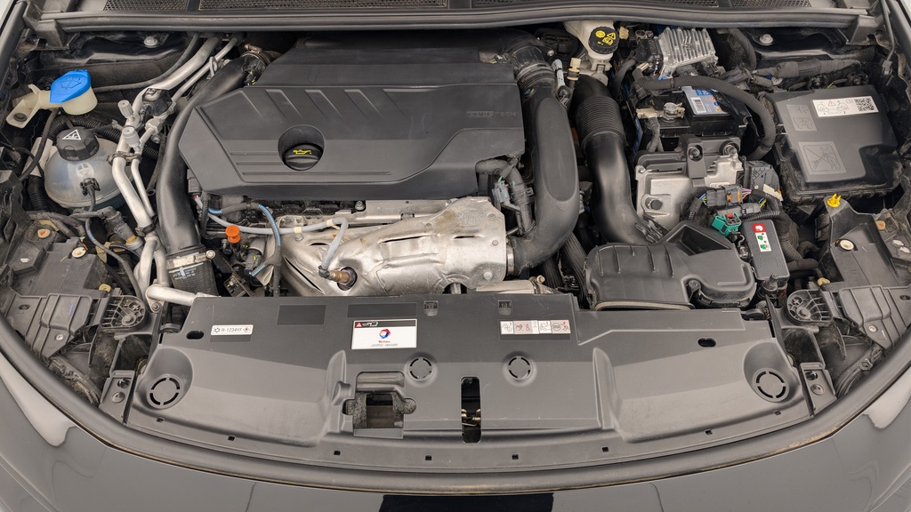 Peugeot 308 SW PHEV 225 e-EAT8 GT