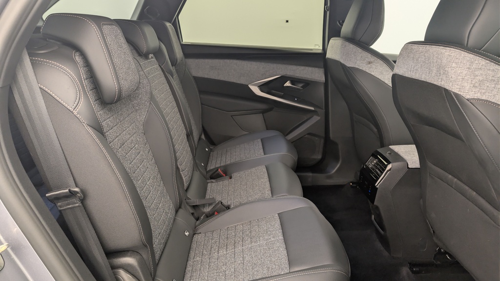 Peugeot 5008 HYBRID 145 CH E-DCS6 ALLURE