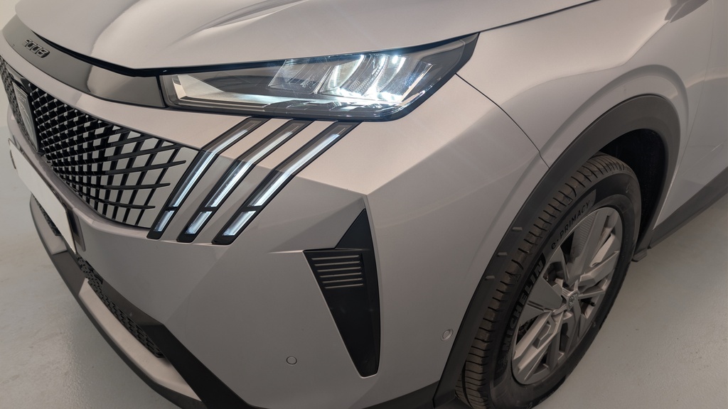 Peugeot 5008 HYBRID 145 CH E-DCS6 ALLURE