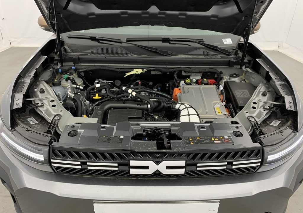 Dacia BIGSTER HYBRID 155 Extreme
