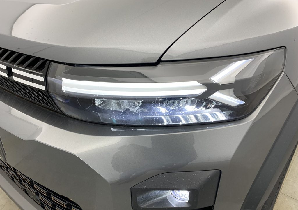 Dacia BIGSTER HYBRID 155 Extreme