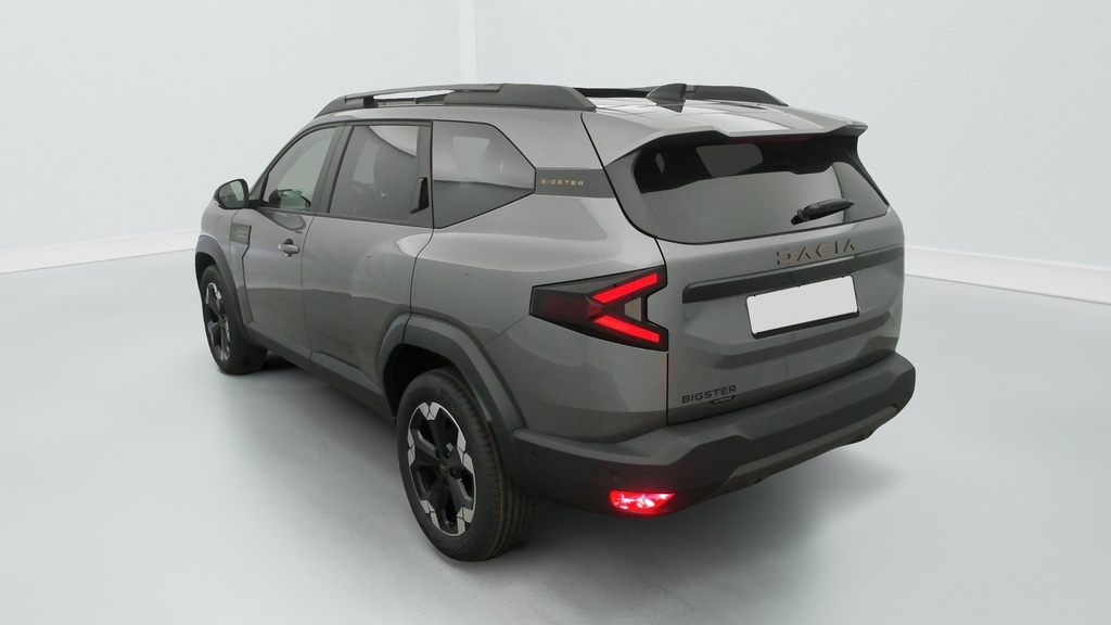 Dacia BIGSTER HYBRID 155 Extreme