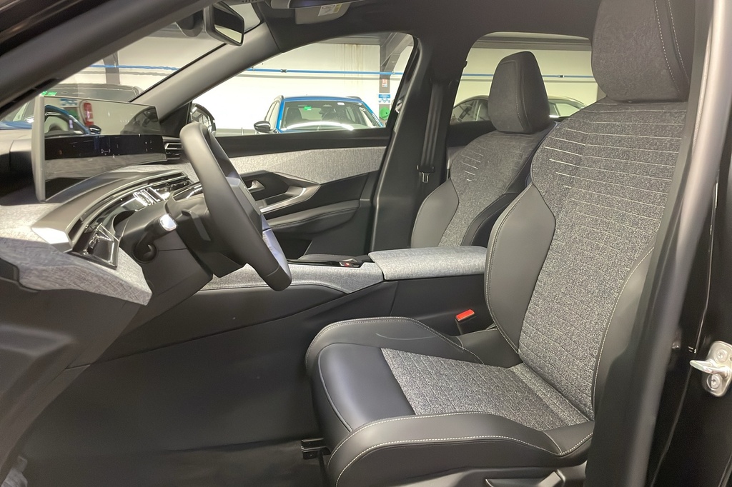 Peugeot 3008 Hybrid 145 e-DCS6 Allure