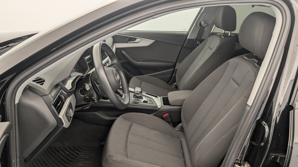 Audi A4 AVANT 35 TFSI 150 S tronic 7 Design