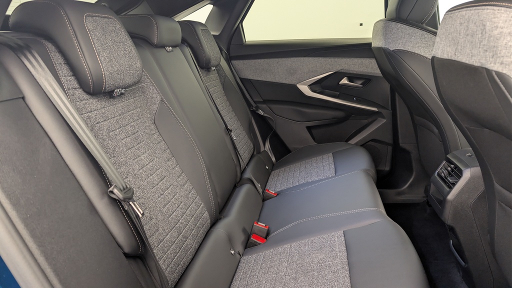 Peugeot 3008 Hybrid 145 e-DCS6 Allure