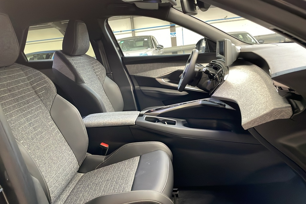 Peugeot 3008 Hybrid 145 e-DCS6 Allure