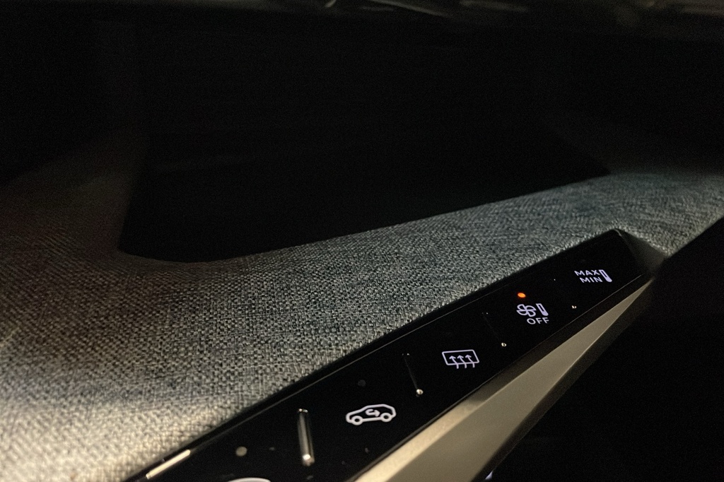 Peugeot 3008 Hybrid 145 e-DCS6 Allure