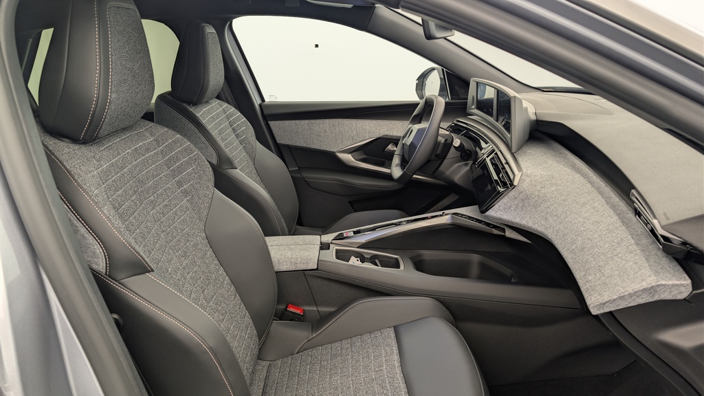 Peugeot 3008 Hybrid 145 e-DCS6 Allure