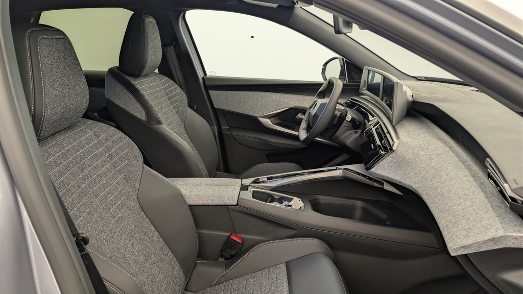 Peugeot 3008 Hybrid 145 e-DCS6 Allure