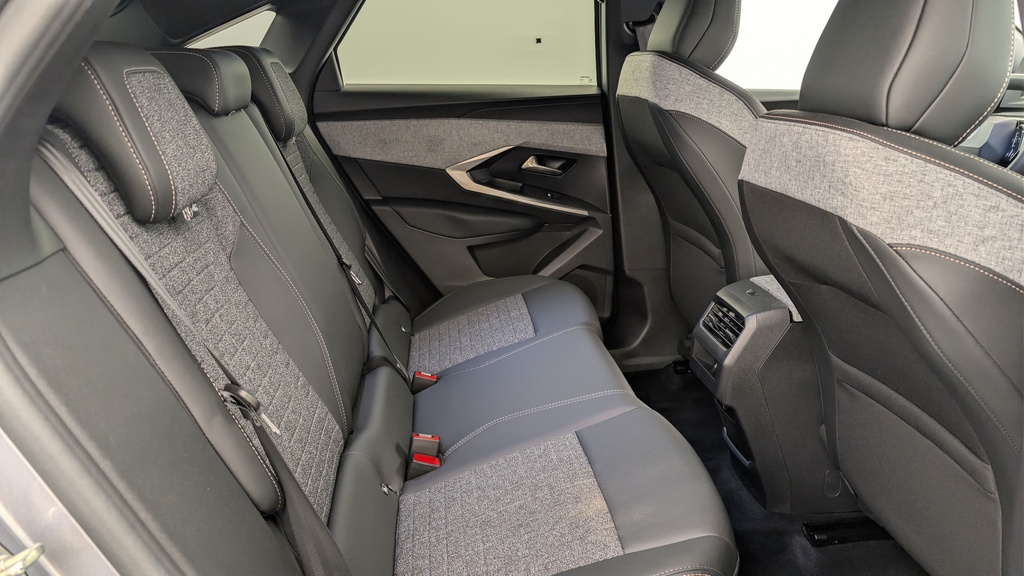 Peugeot 3008 Hybrid 145 e-DCS6 Allure