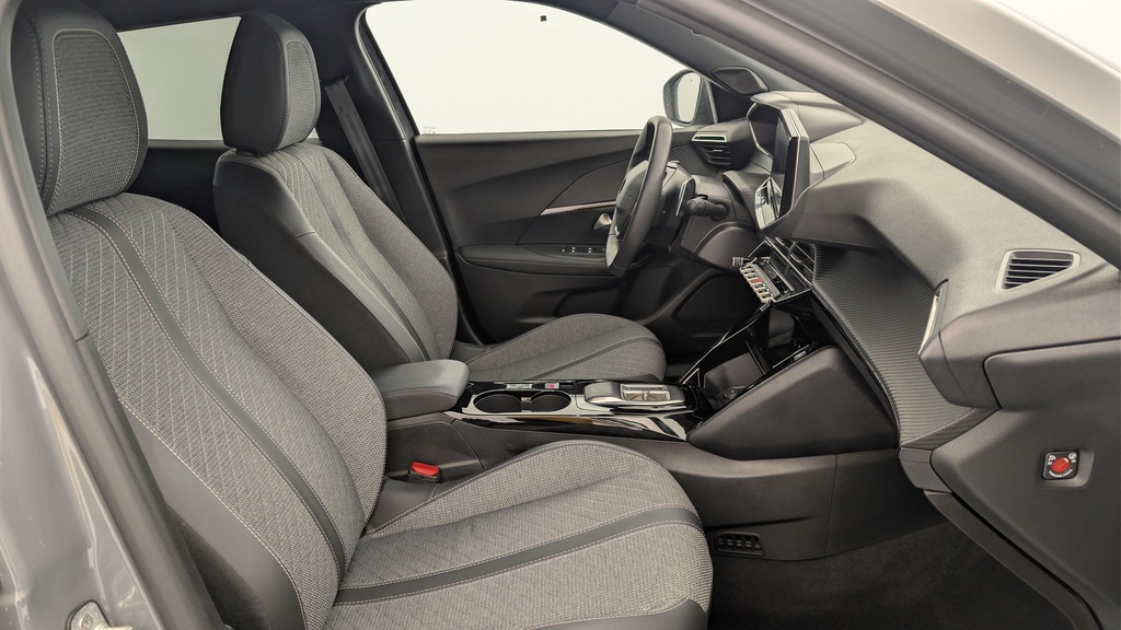 Peugeot 2008 Hybrid 145 e-DCS6 Allure