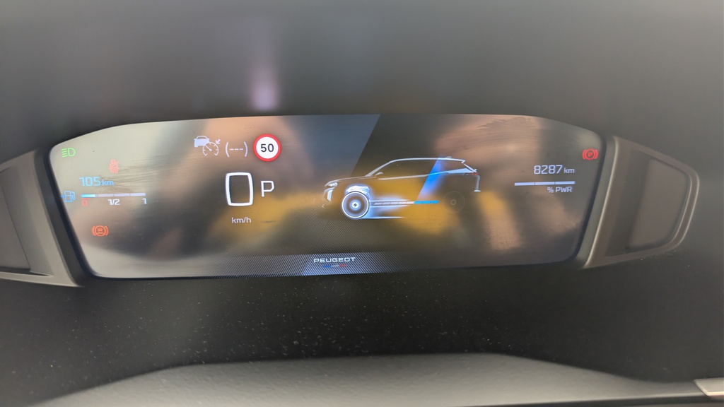 Peugeot 2008 Hybrid 145 e-DCS6 Allure