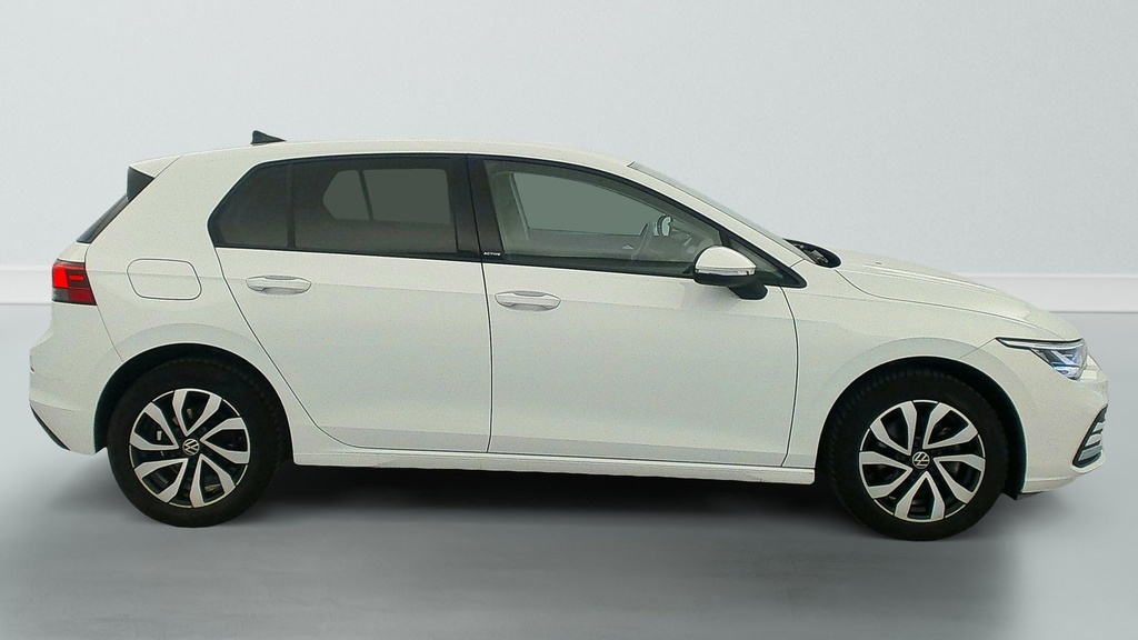 Volkswagen GOLF 8 1.5 TSI ACT OPF 130 BVM6 ACTIVE