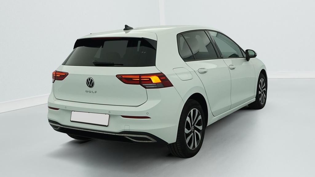 Volkswagen GOLF 8 1.5 TSI ACT OPF 130 BVM6 ACTIVE