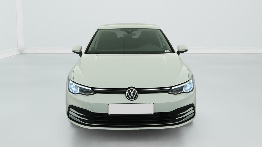 Volkswagen GOLF 8 1.5 TSI ACT OPF 130 BVM6 ACTIVE